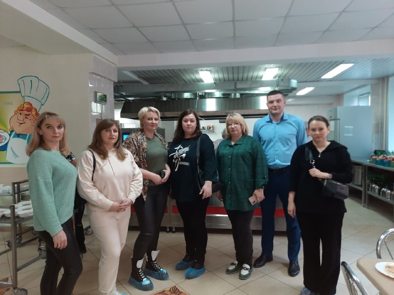 Коротко о столовой: Изображение.